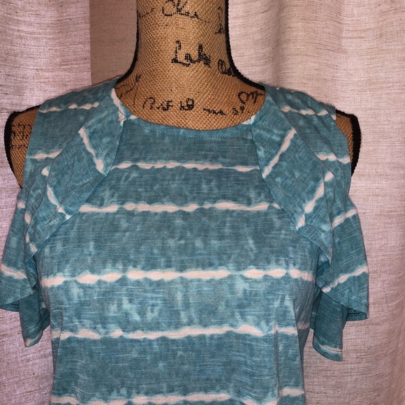 JUICY COUTURE SLEEVELESS TOP - Picture 2 of 3